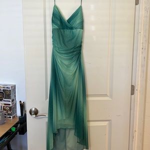 Green sparky prom dress size M